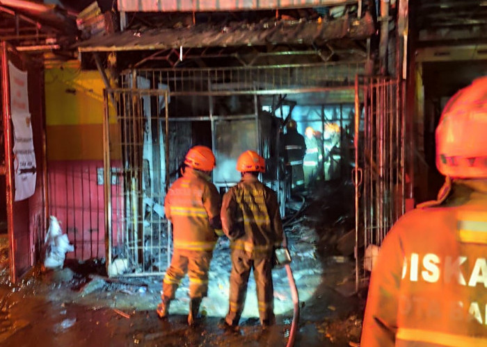 Insiden Kebakaran Melanda Sekitar Lokasi Laundry di Kawasan Antapani