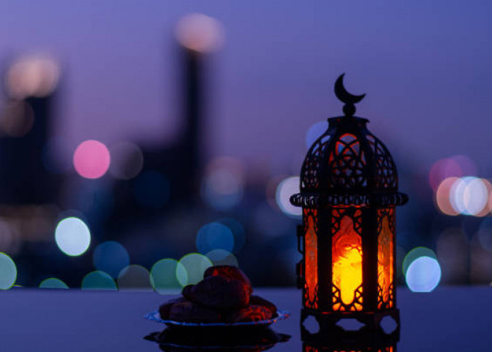 5 Keistimewaan Bulan Ramadhan, Bulan Diturunkannya Al-Qur'an dan Penuh Berkah 
