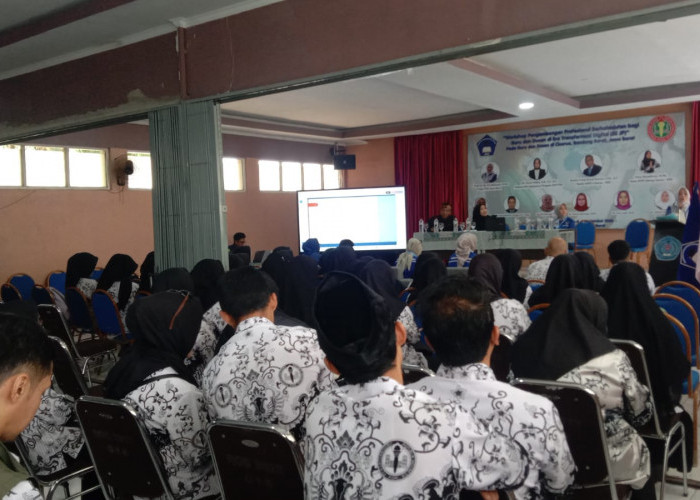 SMKN 1 Cisarua Terus Tingkatkan Mutu Pendidikan Lewat Inovasi, Lomba, dan Revitalisasi Sarana