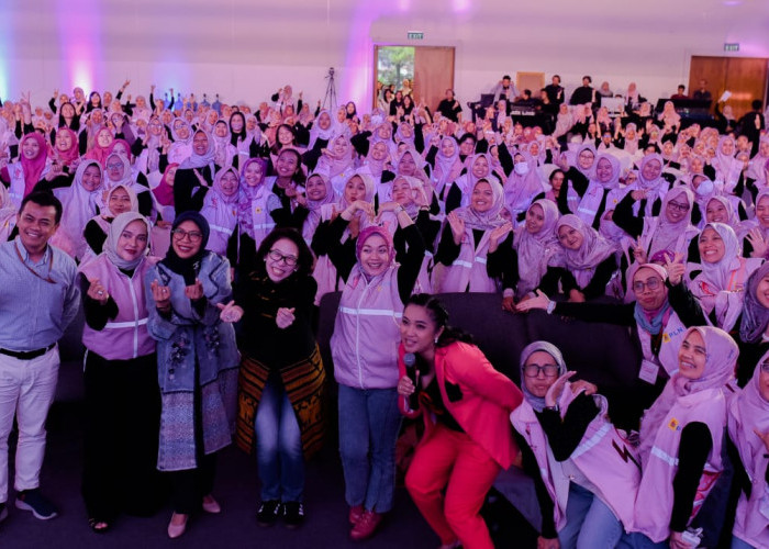 PLN Icon Plus Dukung Gathering Srikandi PLN UID Jawa Barat di ICON NEXT 2025