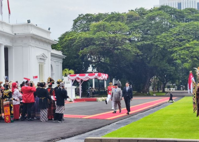 Presiden Prabowo Sambut Kunjungan Resmi Perdana Menteri Singapura Lawrence Wong di Istana Merdeka