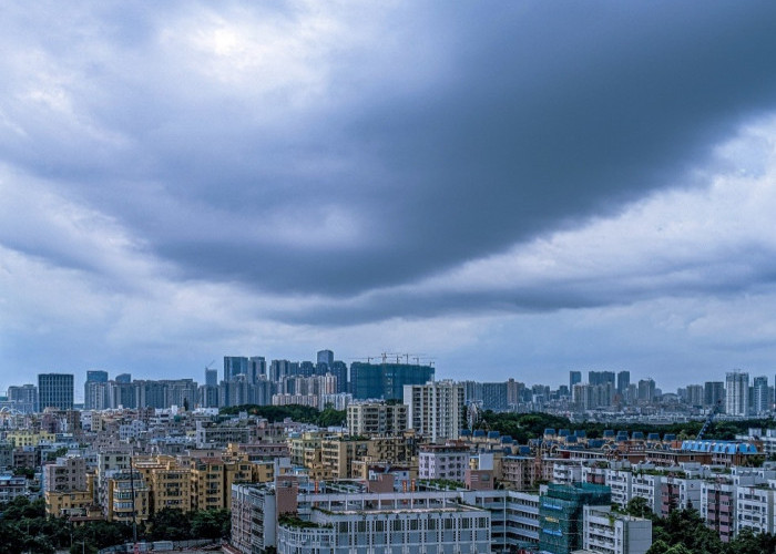 Cuaca Bandung Hari Ini 6 Maret 2026: Berawan, Waspadai Potensi Badai Petir