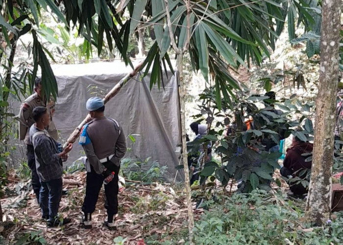 Geger! Suami Diduga Bunuh Istri di Pacet Bandung, Polisi Bongkar Makam Korban Guna Penyelidikan
