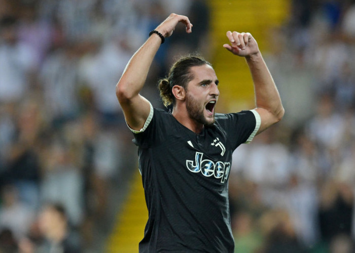 Rabiot Ungkap Alasan Bertahan dengan Juventus