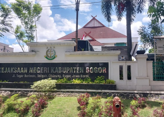 Kejaksaan Negeri Kabupaten Bogor Kembalikan Berkas Kades Cikuda ke Penyidik