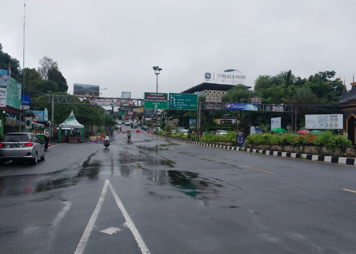 Siang Ini, Polisi Terapkan One Way Arah Jakarta di Jalur Puncak