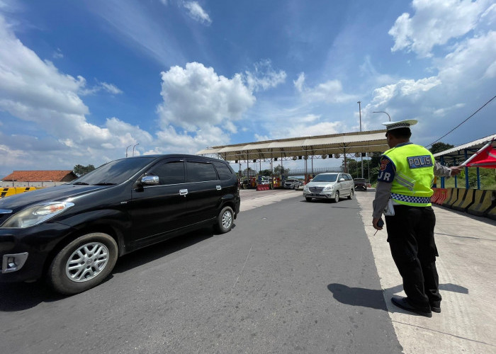 Arus Balik di Tol Cileunyi Lancar