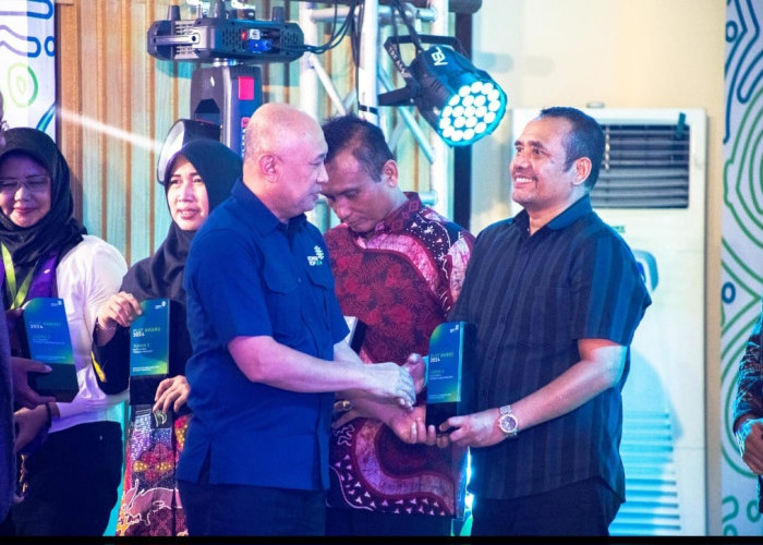 Pemkab Bandung Raih PLUT AWARD 2024 dari Kementerian Koperasi dan UKM RI