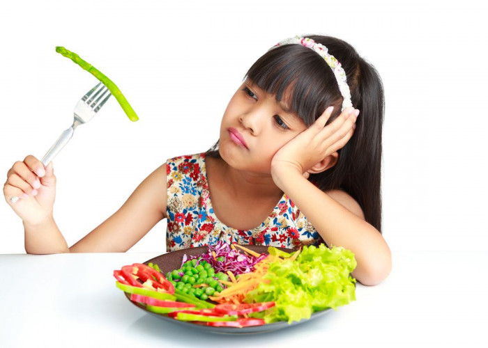 7 Tips Efektif untuk Orang Tua Mengatasi Tantangan Anak Susah Makan Sayur