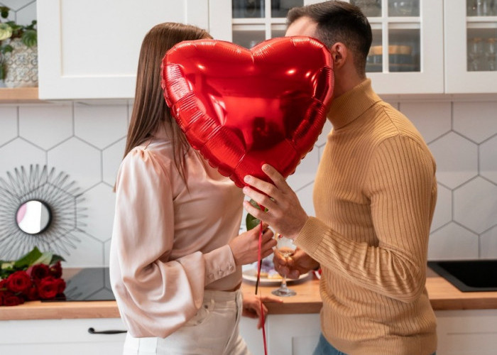 9 Rekomendasi Kado Valentine Untuk Suami Biar Makin Lengket!