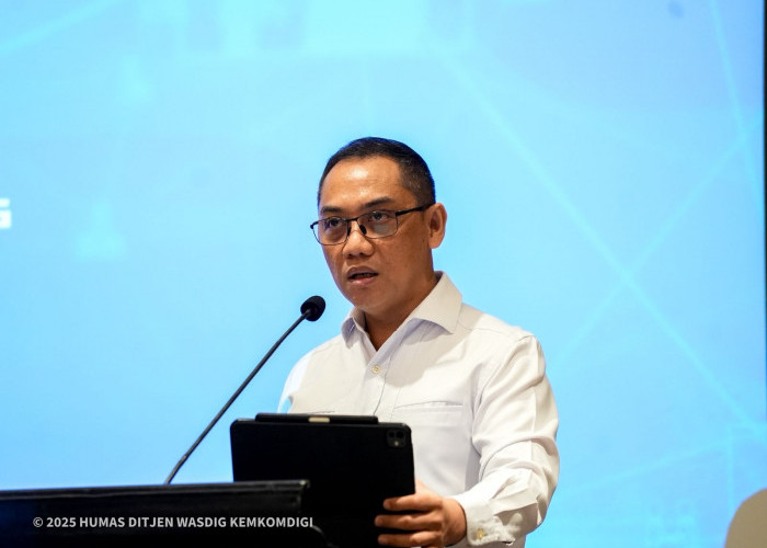Komdigi: Lonjakan Aktivitas Internet Perkuat Kebutuhan Pengawasan Ruang Digital