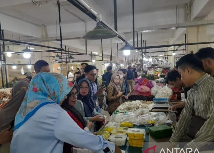 Pemkot Bogor Kerahkan ASN untuk Berbelanja di Pasar Tradisional