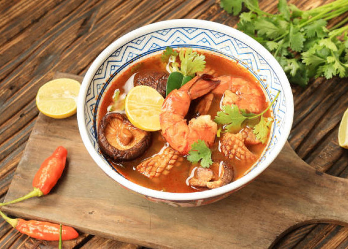 Cara Mudah Membuat Tomyum di Rumah: Pedas, Asam, dan Lezat