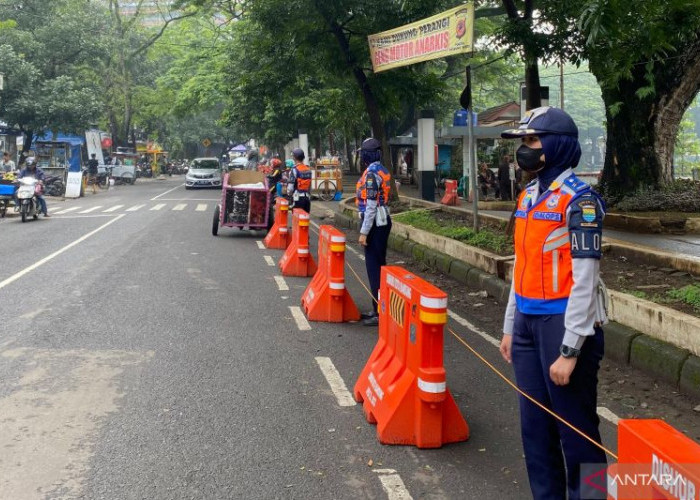 Dishub Amankan Oknum Juru Parkir Patok Rp150 Ribu Di Tamansari Bandung