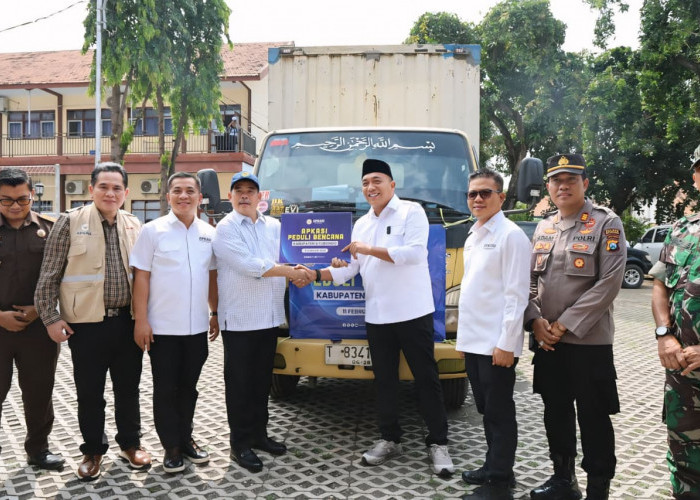 Lanjutkan Aksi Kemanusiaan Nasional, APKASI Kirim Bantuan untuk Warga Terdampak Bencana Situbondo