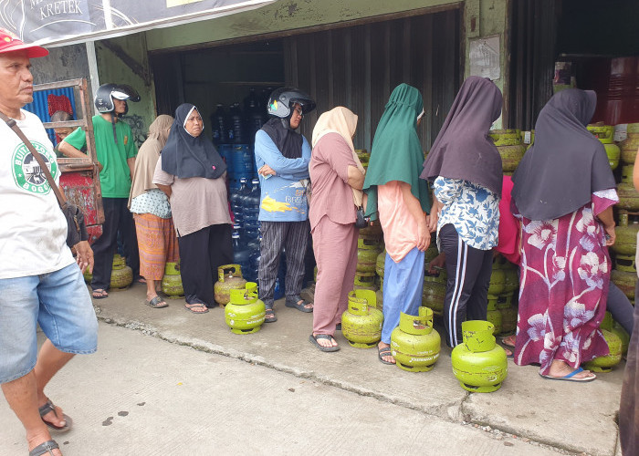 Gas 3KG Langka di Kabupaten Bogor, Emak-emak Susah Masak 