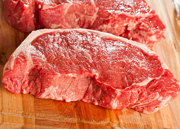 7 Cara Menyimpan Daging Kurban di Kulkas yang Benar Agar Awet 