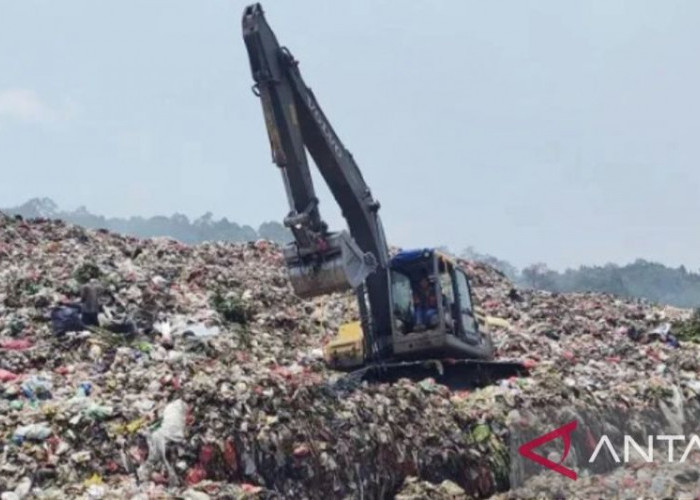 Karawang Tingkatkan Pengelolaan Sampah TPA Jalupang dengan Sistem Control Landfill