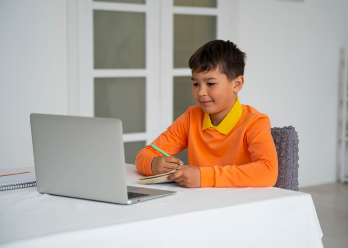 Daftar Pilihan 5 Laptop Murah dengan Spesifikasi Terbaik untuk Anak Sekolah, RAM 4 GB dan Jago Melibas Tugas!
