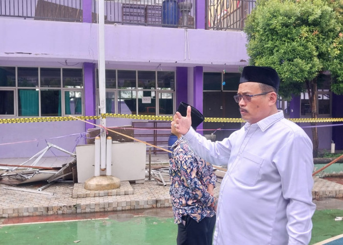 Tentang Kelas SMAN 2 Gunung Putri yang Roboh, Legislator Dapil 2 Kabupaten Bogor Kontak DPRD Provinsi Jabar