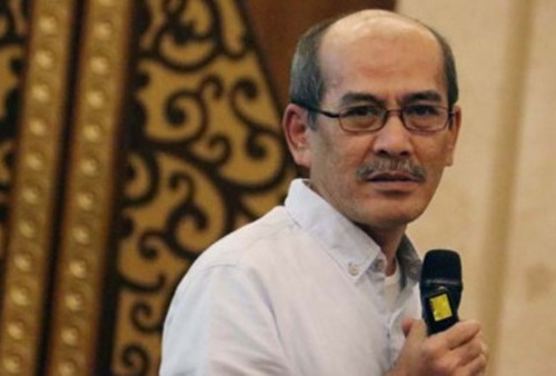 Pengamat Ekonomi dan Politik Faisal Basri Menjadi ARMY BTS, Apa Alasannya?