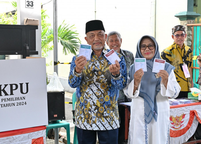 Pasangan ASIH Menang Telak di TPS Pondok Gede Tempat Syaikhu Mencoblos