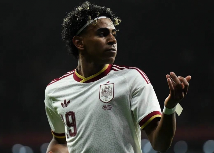 Pede Banget! Lamine Yamal Sebut Dirinya dan Mbappe Terbaik di Dunia