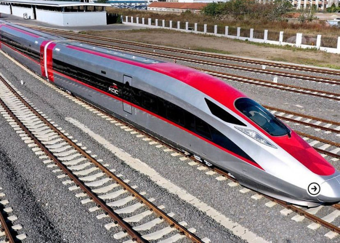 Pemerintah Rencanakan Uji Coba Kereta Cepat Jakarta Bandung 1 Oktober 2023 Mendatang