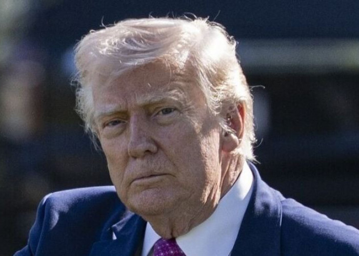 Trump Pertimbangkan Kembali Operasi Militer di Timur Tengah, Fokus pada Selat Hormuz