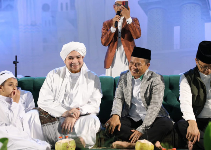 Di Penghujung Tahun, Agus Yasmin Beri Apresiasi untuk Kinerja Positif Bupati Bandung