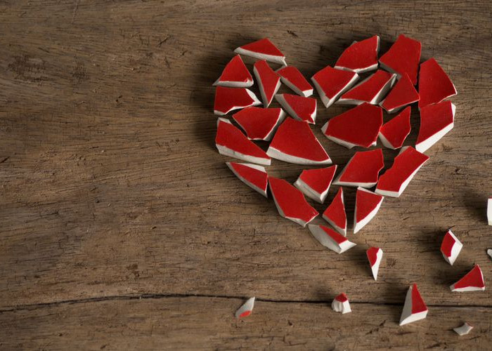 9 Cara Mengatasi Sakit Hati Akibat Putus Cinta: Menyembuhkan Luka Batin Anda