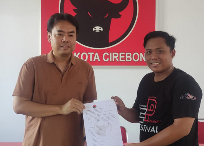 Bos Media Suhendrik Resmi Daftar Bakal Calon Wali Kota Cirebon