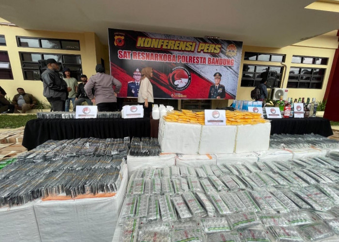 Januari Hingga Mei 2025, Polresta Bandung Ringkus Puluhan Tersangka dan Sita Dua Juta Butir Obat Terlarang