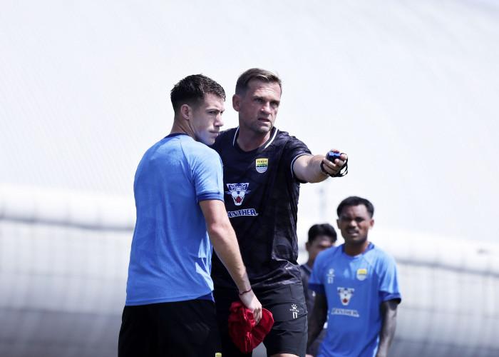 Hadapi Manila Digger, Persib Bandung Waspadai Pertahanan Rapat dan Serangan Balik 