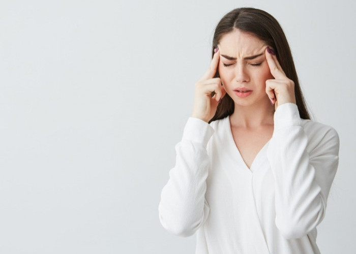 Cewek Perlu Tahu! 8 Penyebab Pusing Setelah Haid