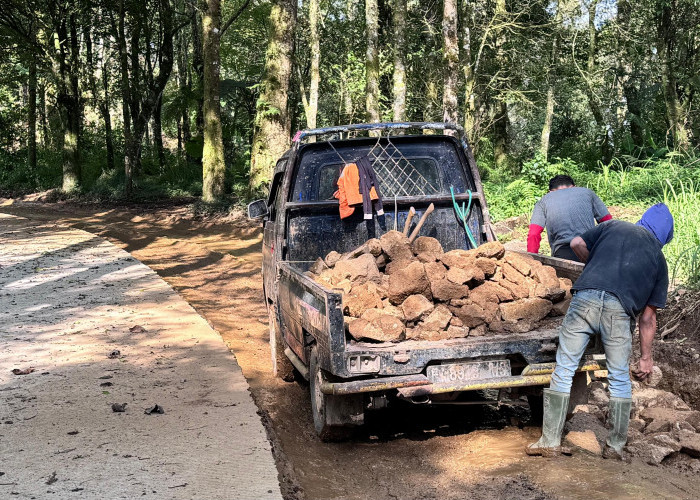 Warga Londok dan Dewata Apresiasi Langkah Cepat Bupati Bandung Perbaiki Infra Struktur Jalan