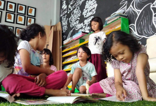 PKBM Bina Cipta Ujungberung, Berantas Buta Literasi dan Pengembangan Inovasi Literasi Anak Usia Dini
