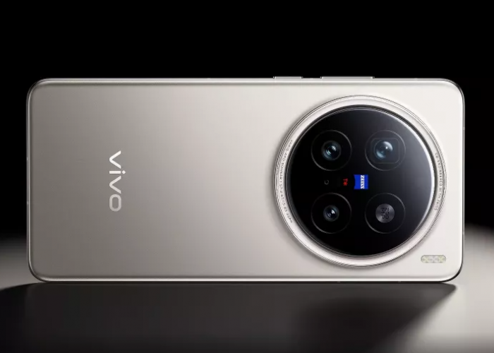 Vivo X200 Pro Bawa Kamera Zeiss 200MP, Siap Jadi Raja Fotografi Smartphone!