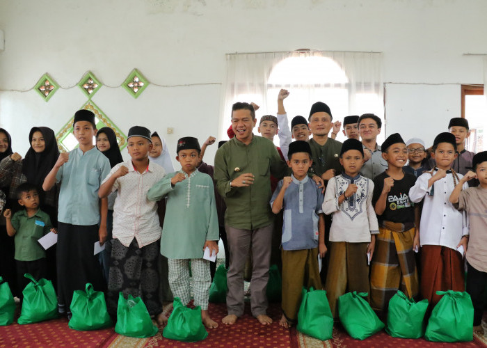 Bupati Bandung Dadang Supriatna Laksanakan Jumling ke-100 di Masjid Asyuja'iyah Sukawening Ciwidey 