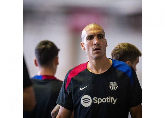 Barcelona Resmi Pinjamkan Oriol Romeu Ke Girona FC