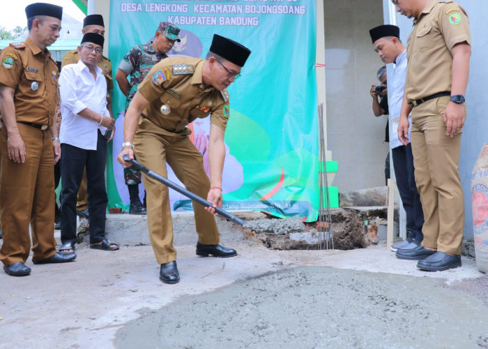 Bupati Bandung Laksanakan Peletakan Batu Pertama Renovasi Pembangunan Masjid Al Jihad