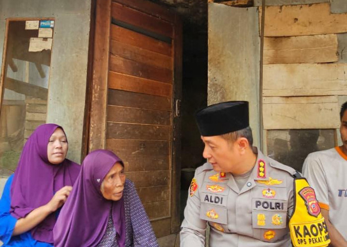 Kapolresta Bandung Tinjau Lokasi Pembangunan Rumah Layak Huni di Arjasari, Ini Harapannya