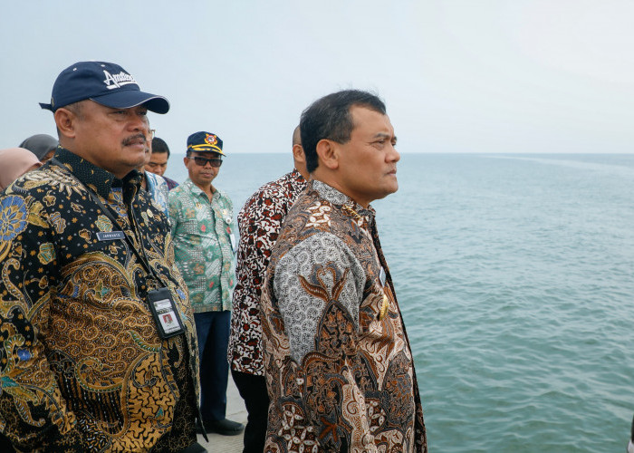 Efisiensi Bongkar Muat Barang, Pelabuhan Batang Siap Beroperasi 