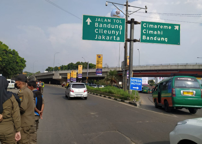 Malam Takbiran Idul Fitri Arus Mudik di Jalan Padalarang Longgar