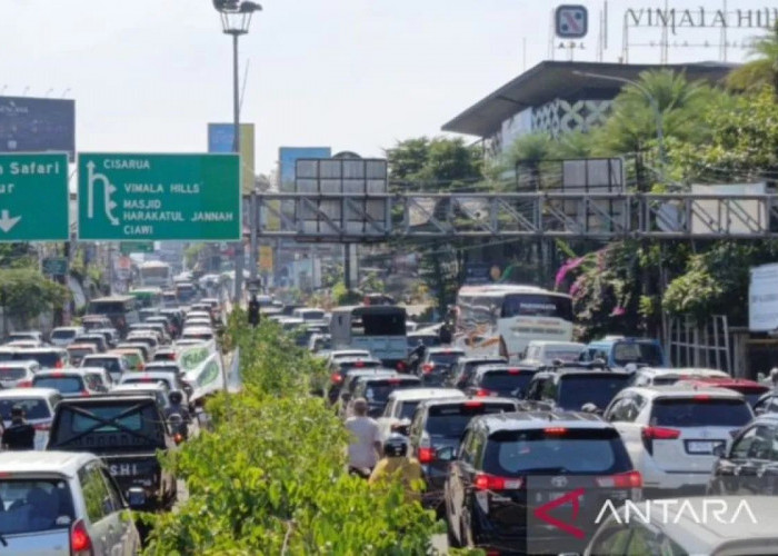 Volume Kendaraan di Jalur Wisata Puncak Naik Ketika Libur Panjang Perayaan Maulid Nabi Muhammad