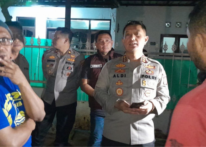 BREAKING NEWS! Dijadikan Tempat Penyimpanan Obat Terlarang, Rumah Tinggal di Bojongsoang Digerebek Polisi