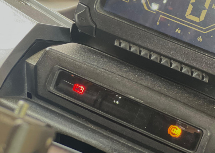 Lampu Indikator Aki Menyala, Ini yang Harus Dilakukan Pengendara   