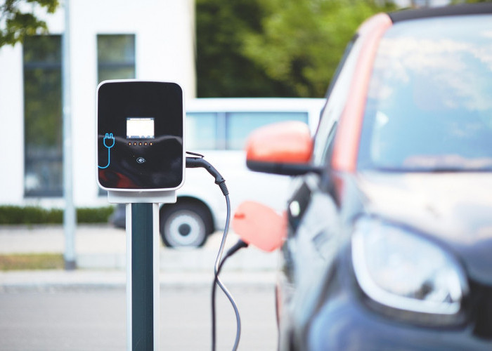 Home Charging Kendaraan Listrik Perlu Diiringi Kesiapan Infrastruktur Hunian