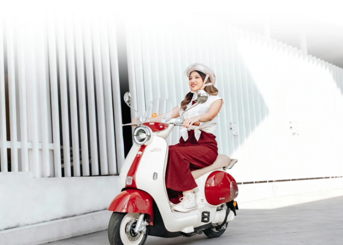9 Merek Motor Listrik yang Cocok untuk Wanita: Stylish, Warna Pastel, dan Perawatan Mudah