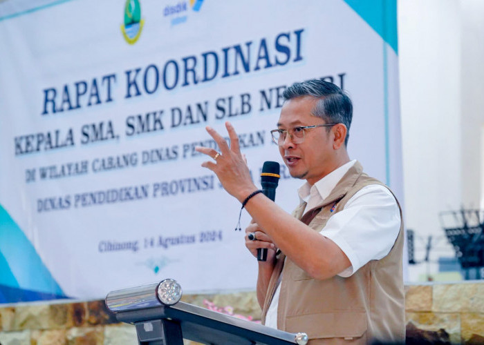 Plh. Kadisdik Jabar Tegaskan Pentingnya Evaluasi Menyeluruh PPDB 2024 dalam Rakor di Cibinong   